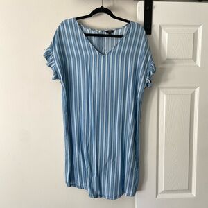 1250°C Blue and White Striped Dress